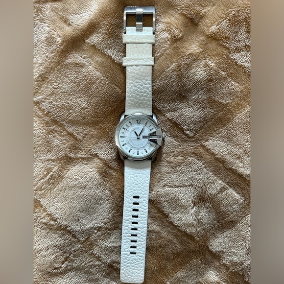 Diesel Woman’s Watch - New - Picture 1 of 2